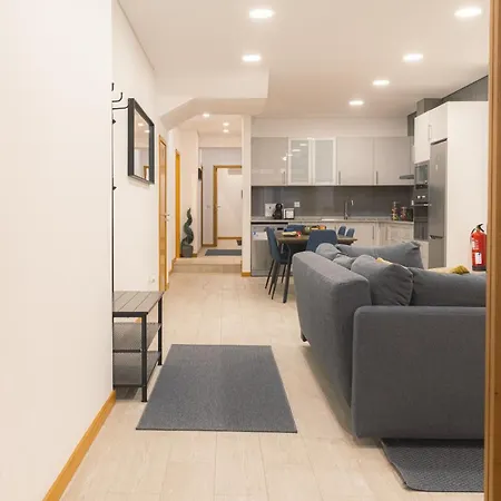 Bonjardim Premium By Homing Apartment *