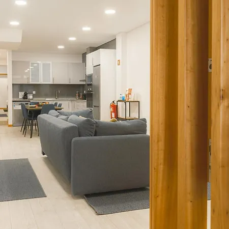 Bonjardim Premium By Homing Apartment *